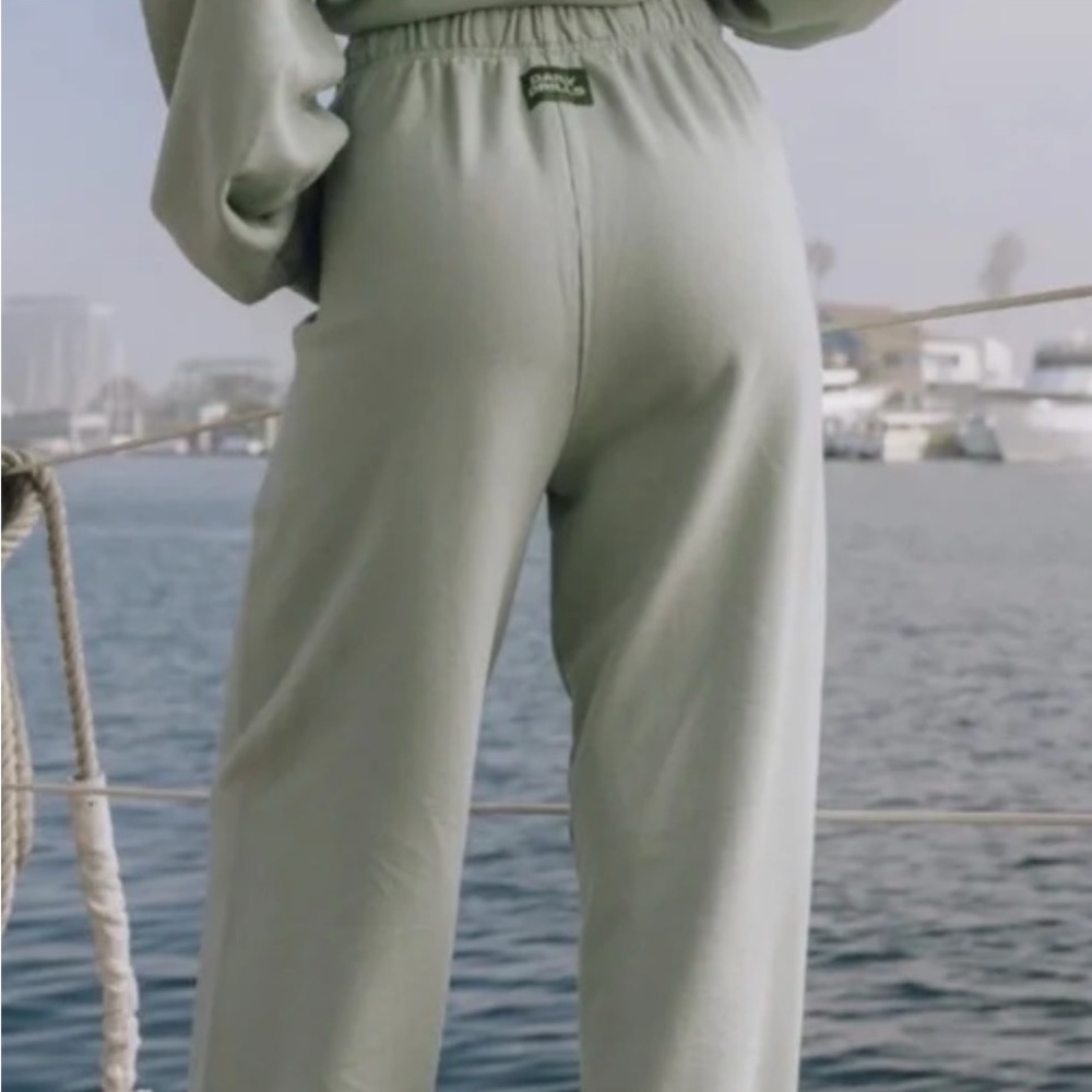 Daily Drills harbor joggers